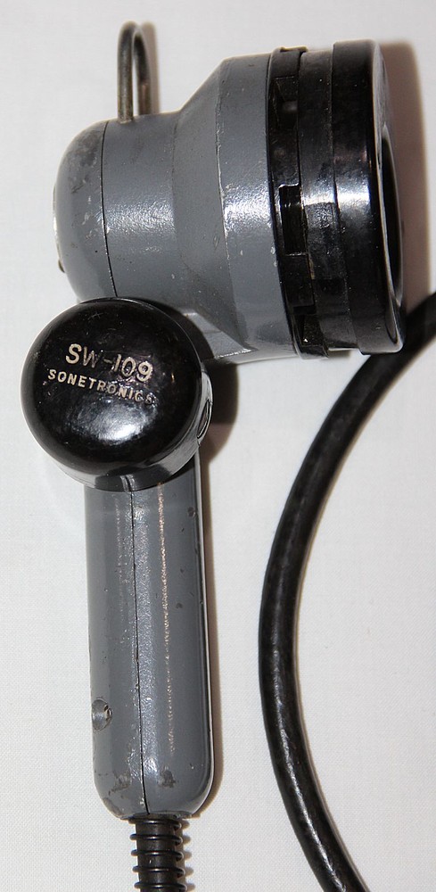 ORIGINAL MILITARY M-15/UR MICROHONE, UNTESTED