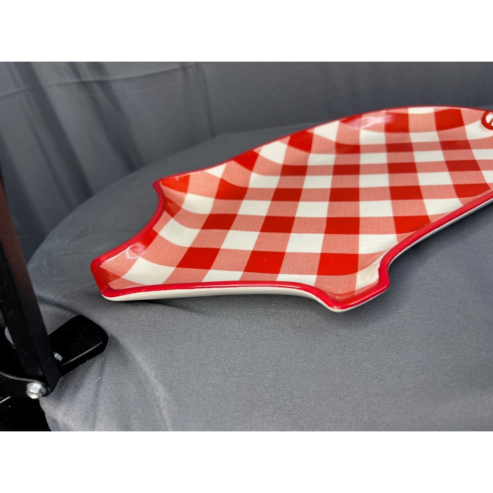 Set of 2 Ceramic Pig Plates Red Gingham Pattern