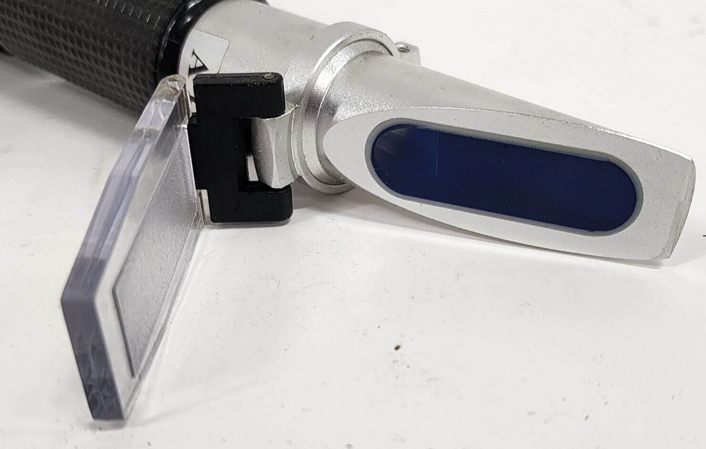 ATC BRIX PORTABLE HANDHELD REFRACTOMETER 0-32%