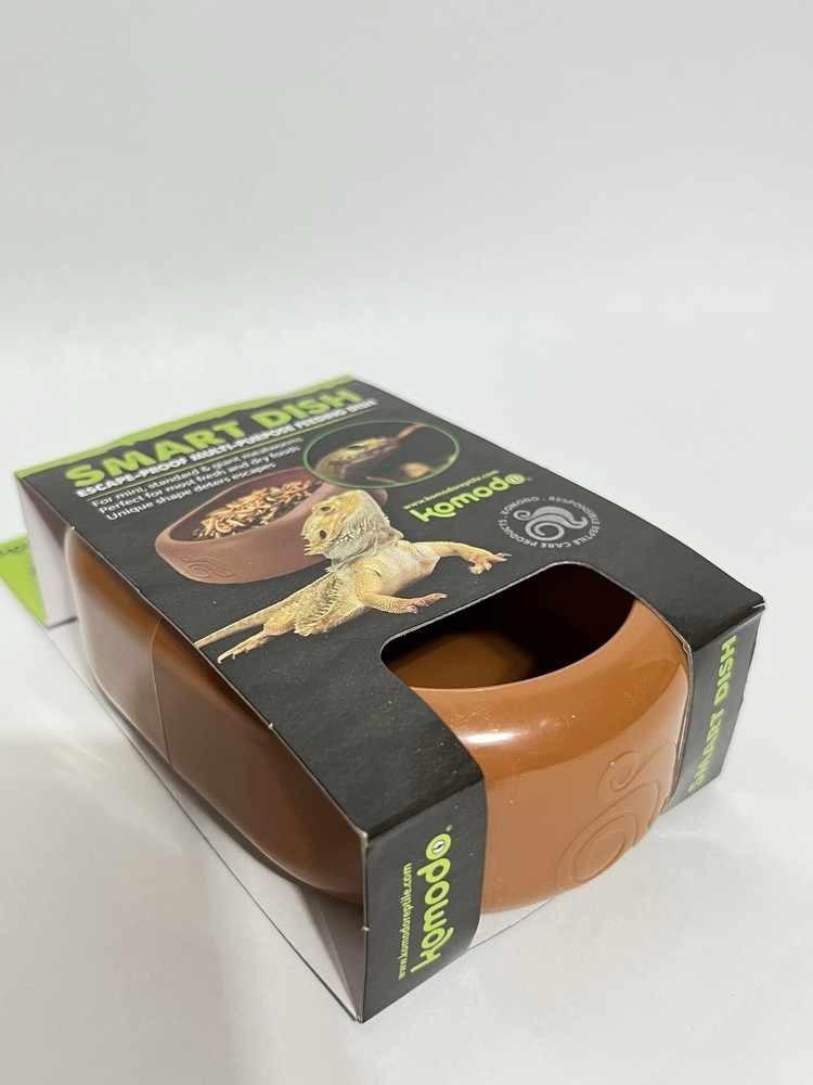 Komodo Smart Dish Escape-Proof Reptile Feeding Dish Multi Purpose