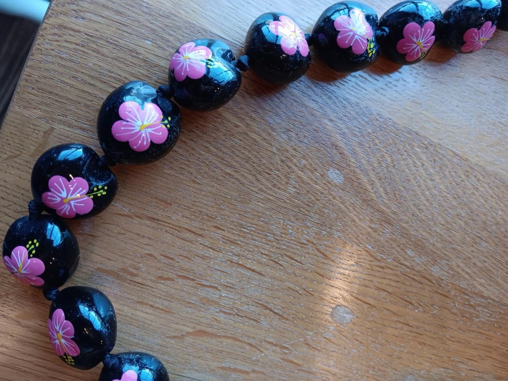 Hawaiian Wedding Beaded Necklace