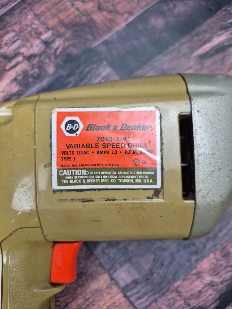 Black & Decker 7014 1/4" Variable Speed Drill w/ Case Manual Bits Tested VTG 80s