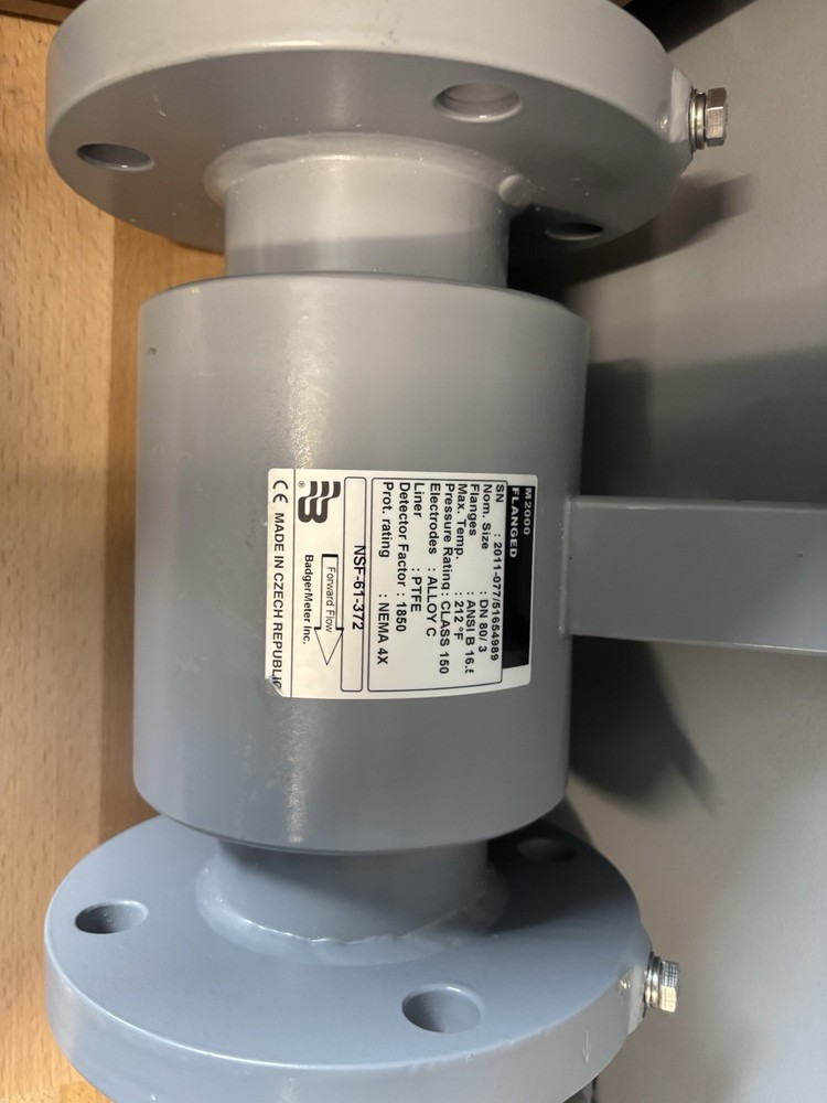 Badger Meter M-Series M2000 Flow Meter  3” New-No Receiver