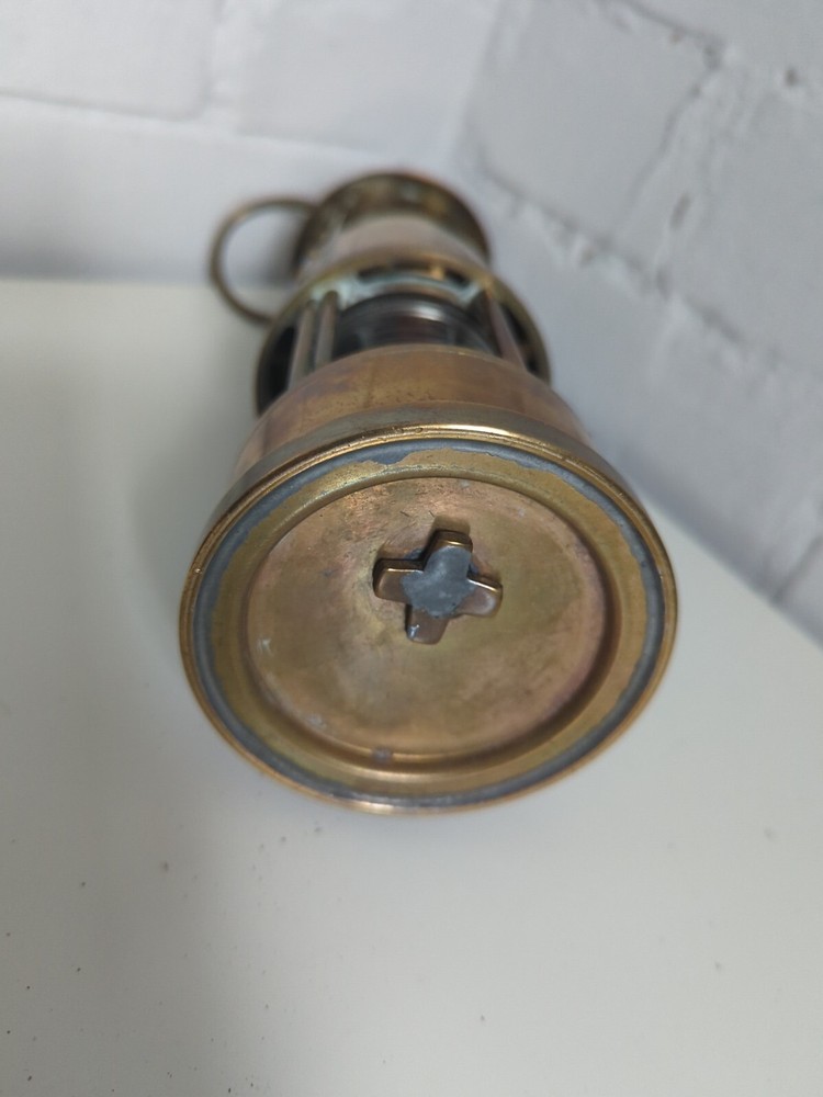 Miners Lamp Protector Lamp Co. Eccles Type 6 Relighter