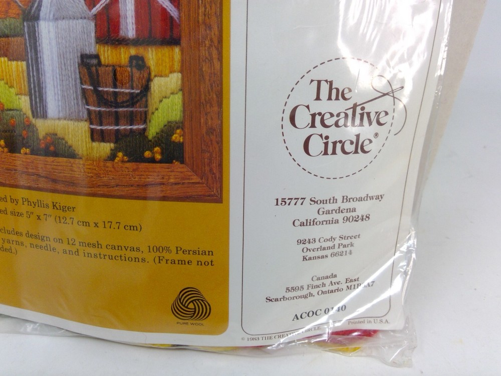 1983 The Creative Circle Dairy Fresh Needle Point Kit 0141
