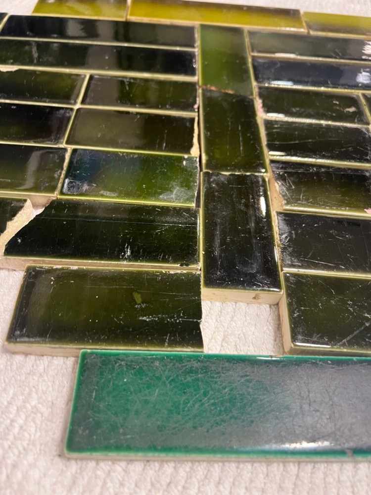 35 ANTIQUE FIREPLACE TILE SOLID GREEN, 3 greens