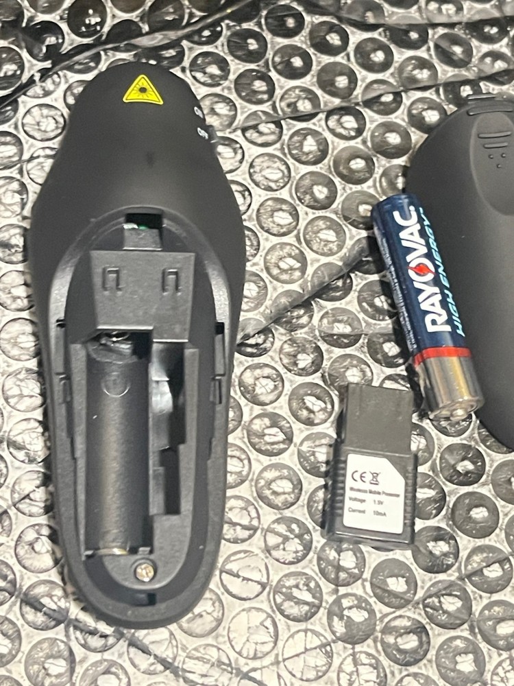 USB Wireless Remote Laser Pointer Pen Powerpoints Clicker PPT Flip Pen PointerS3