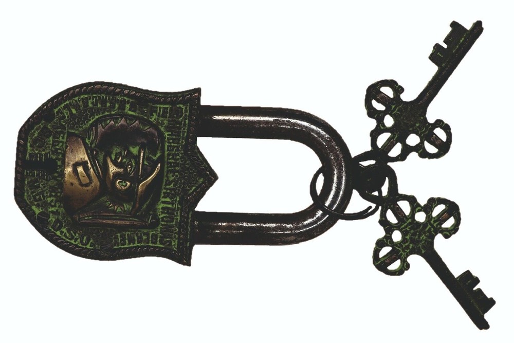 Marshal Sir Thomas Engraved Padlock Vintage Style Handmade Solid Brass Door Lock