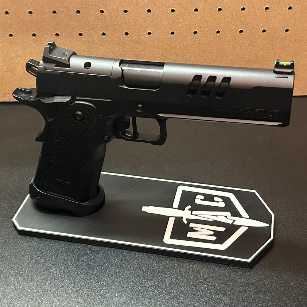MAC 9 DS Pistol Stand