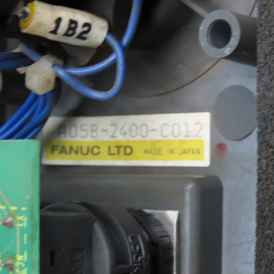Fanuc A05B-2400-C012 System R-J3 Robot Controller Operator Unit