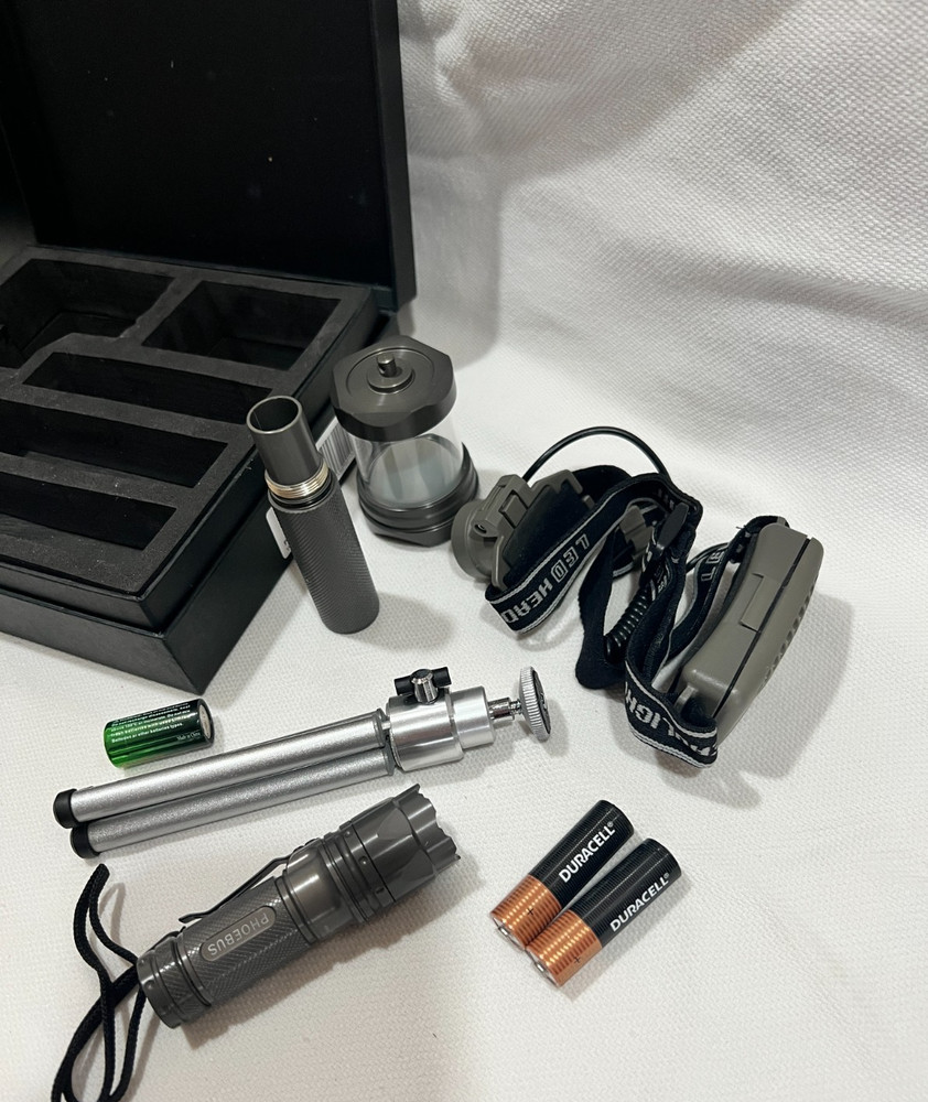 LED Flashlight - The Wilderness Kit Original Four in one