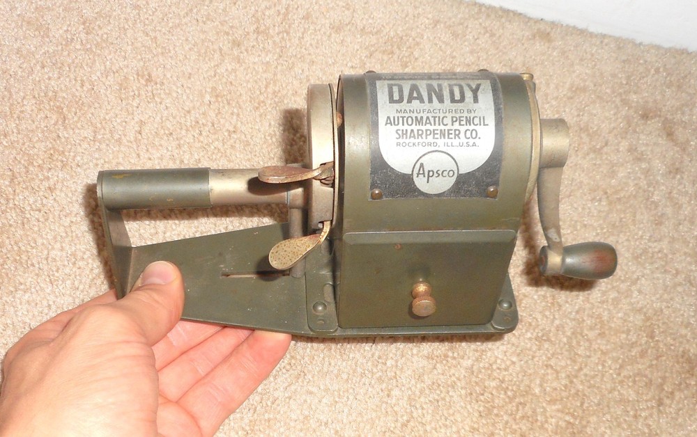 GREAT VINTAGE APSCO DANDY PENCIL SHARPENER