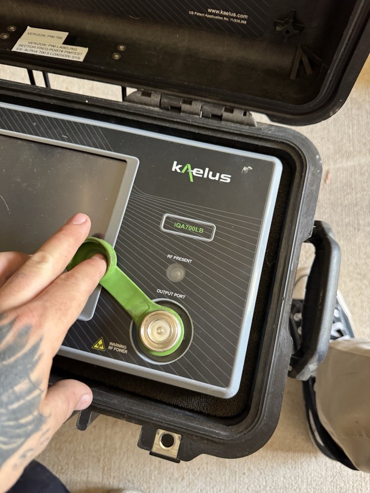 Kaelus IQA-700LB Passive Intermodulation (PIM) Test Set