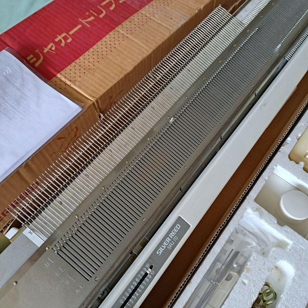 Silver Knitting Machine SRJ70 4.5mm Excellent Condition