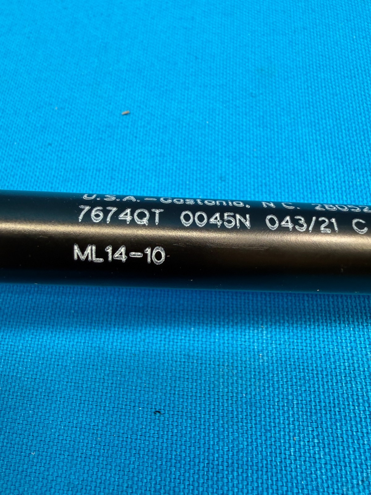 Set of 2 - Stabilus 7674QT Master-Lift High Pressure Liftgate Strut ML14-10