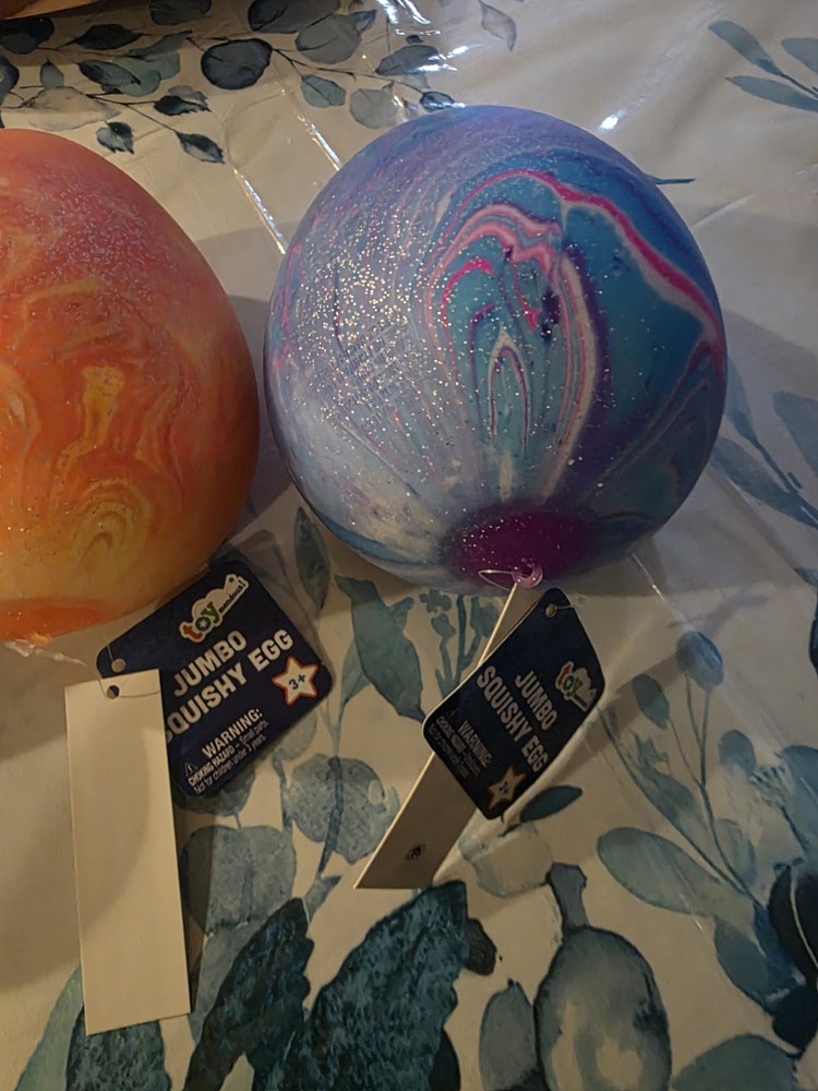 3 Jumbo Swirl Squishy Egg