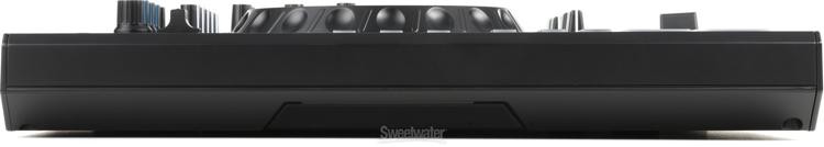 Reloop Mixon 8 Pro 4-channel DJ Controller