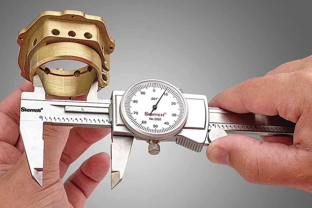 Starrett Dial Caliper with Adjustable Bezel and Fitted Case - 0-6", White