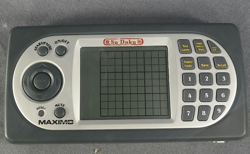 Su Doku Small Electronic HANDHELD Game Maximo Concepts manuel included