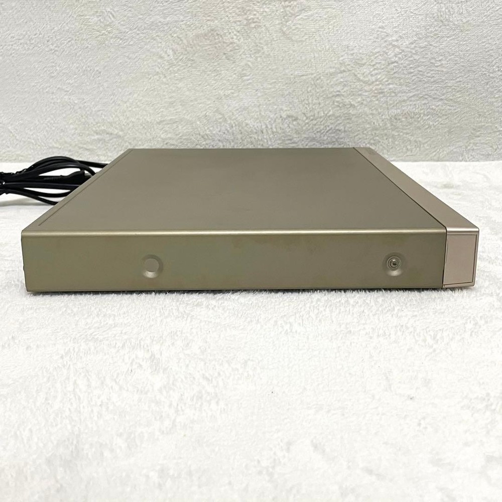 YAMAHA DVD-S657 Universal Player CD SACD DVD Remote Slim Tested FullyFunction