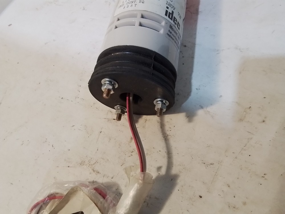 IDEC LT1A CAUTION LAMP (D7C)