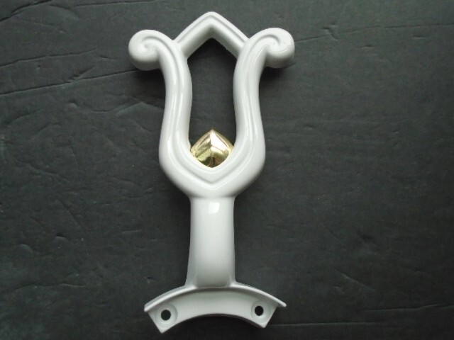 HAMPTON BAY  CEILING FAN REPLACEMENT ARM/BRACKET/BLADE BRIGHT WHITE 3/05 CLI-2