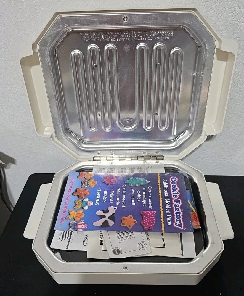 Rival Cookie Factory Model 9952 Cookie and Snack Maker. W6