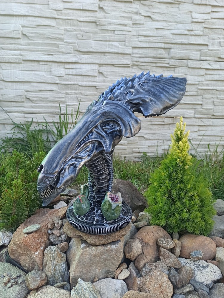 Alien / Xenomorph Queen head trophy / bust AvP, custom made