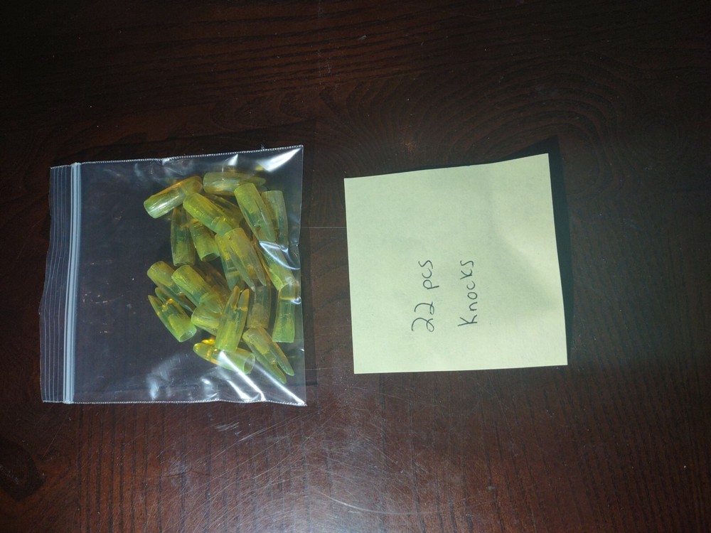 22 Pcs Nocks Yellow