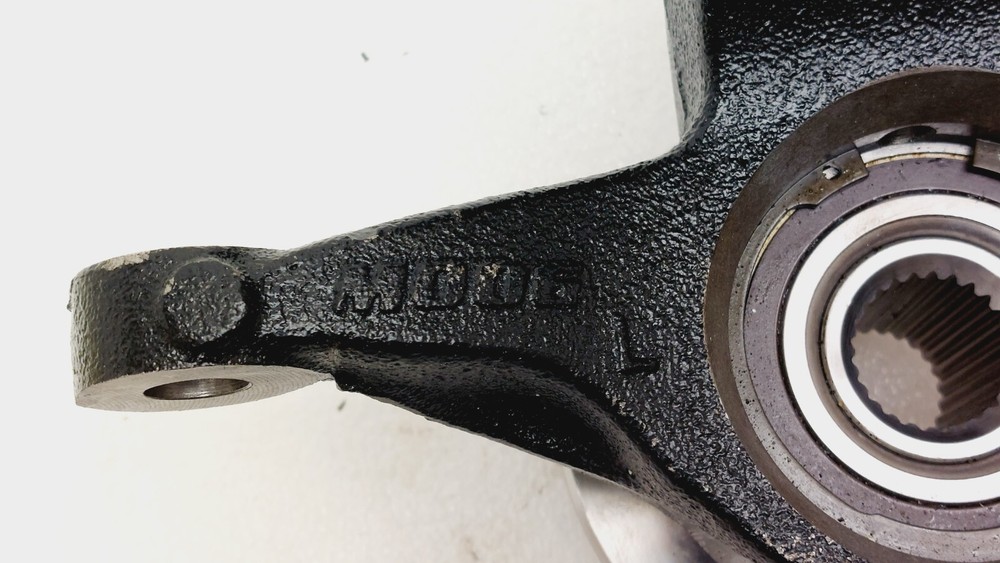 2006-2011 Ford Focus Moog Front Driver Side Steering Knuckle Assembly LK003