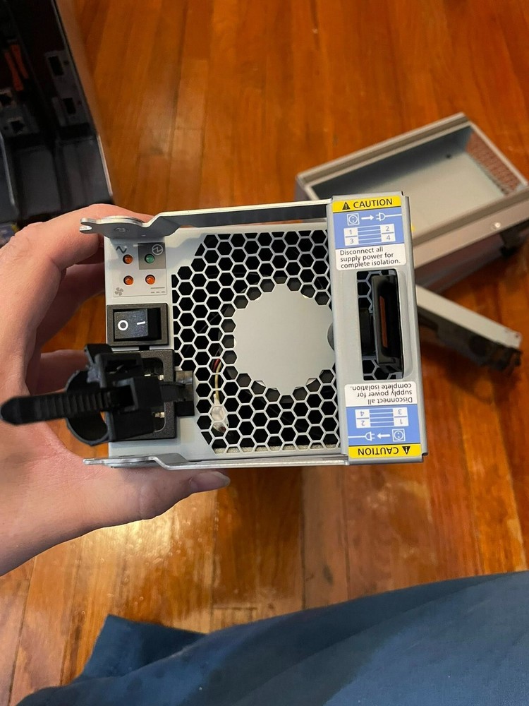 NetApp Power Supply PSU 114-00087+E1