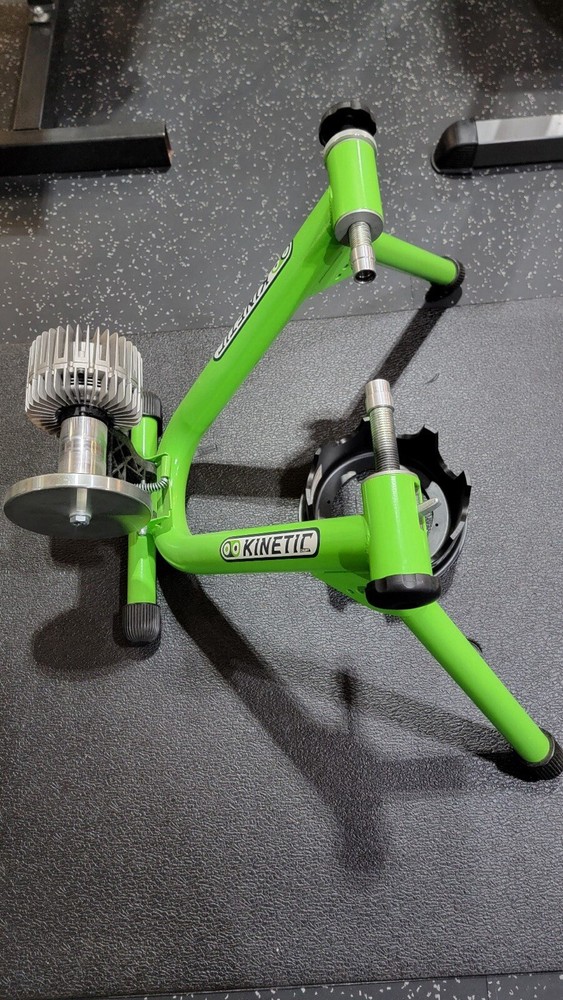 Kinetic T-699C Road Machine Indoor Fluid Bicycle Trainer + CYCLEOPS Riser