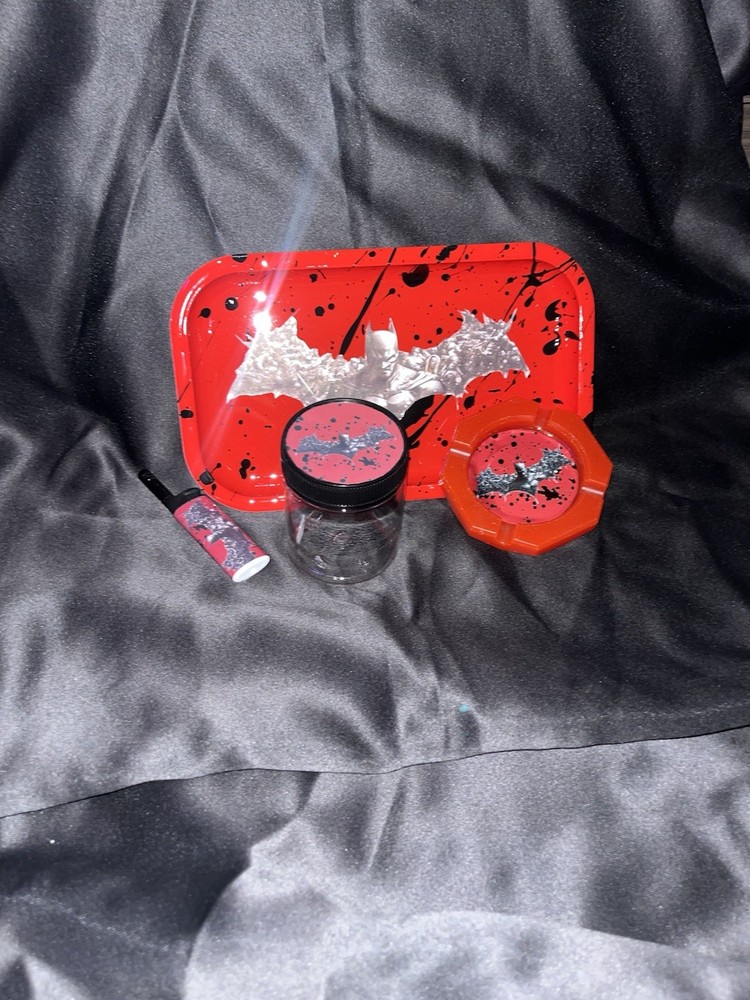 batman rolling tray sets