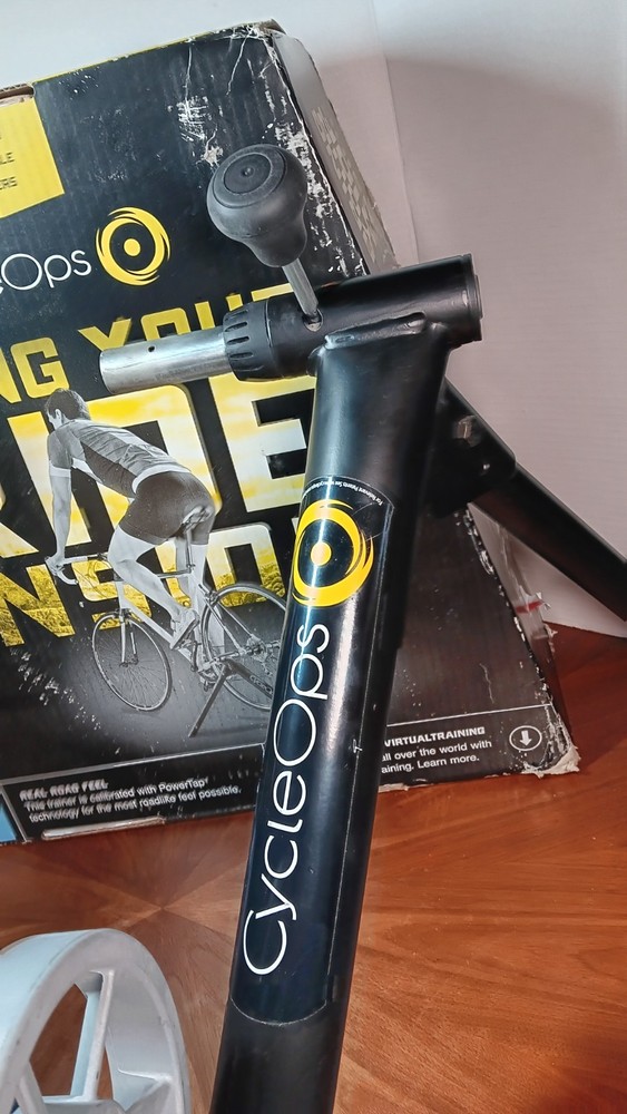 CycleOps Fluid2 Indoor Trainer