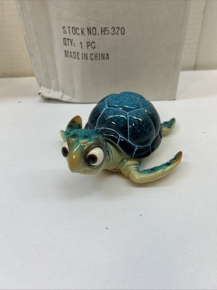 Blue Turtle Box 7.5" SKU:H5320