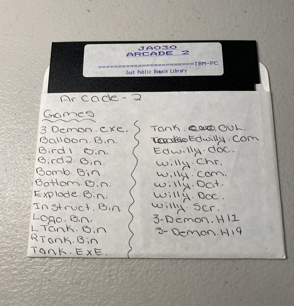 JA030 ARCADE 2 IBM-PC Just Public Domain Library 5.25”