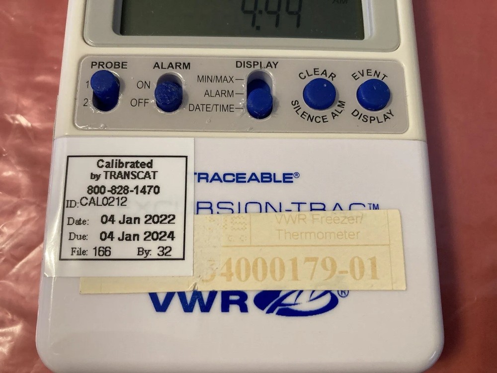 VWR Excursion-Trac Data logger Thermometer 10048-618 Calibrated Til 1/2024