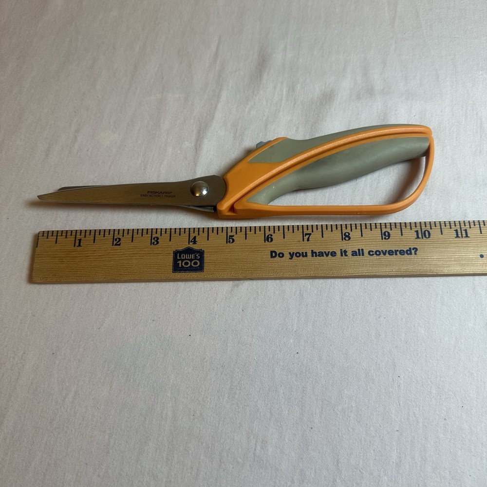 Fiskars Softouch Pinking Shears Scissors Spring Action Soft Touch Pre-owned