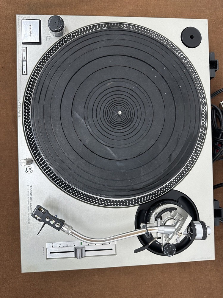 technics turntable sl 1200 mk2