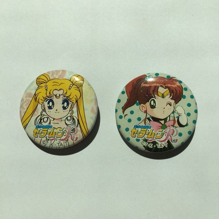 sailor moon tin badge