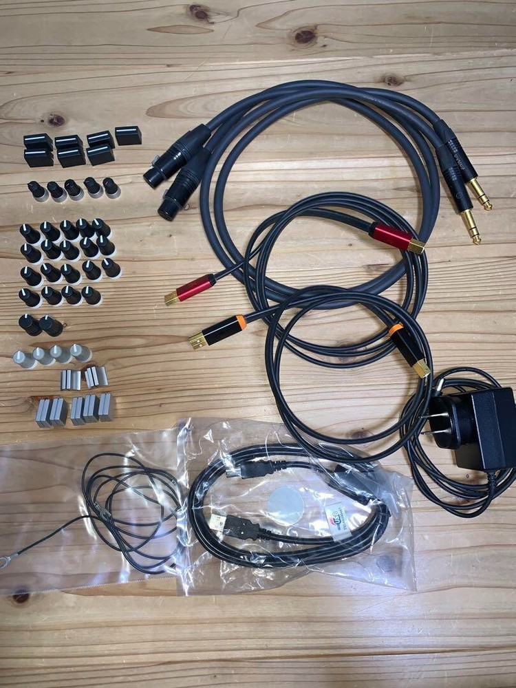 Vestax VCI-400 USB MIDI and Audio DJ Controller Test Completed