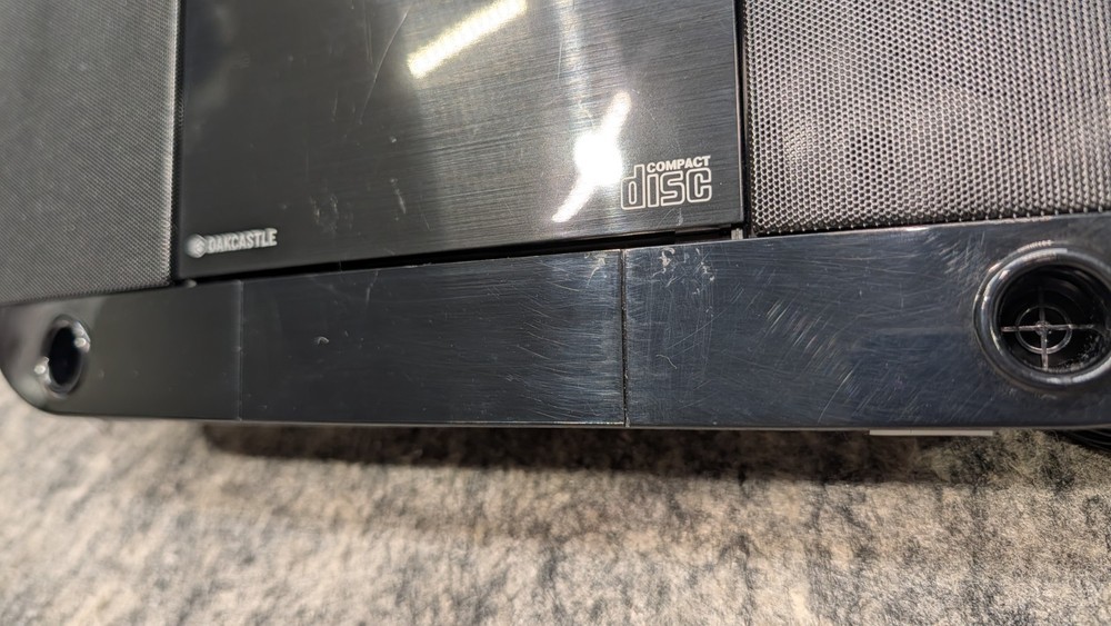 Oakcastle HIFI100 Compact Stereo System with Bluetooth Wall Mountable CD Player