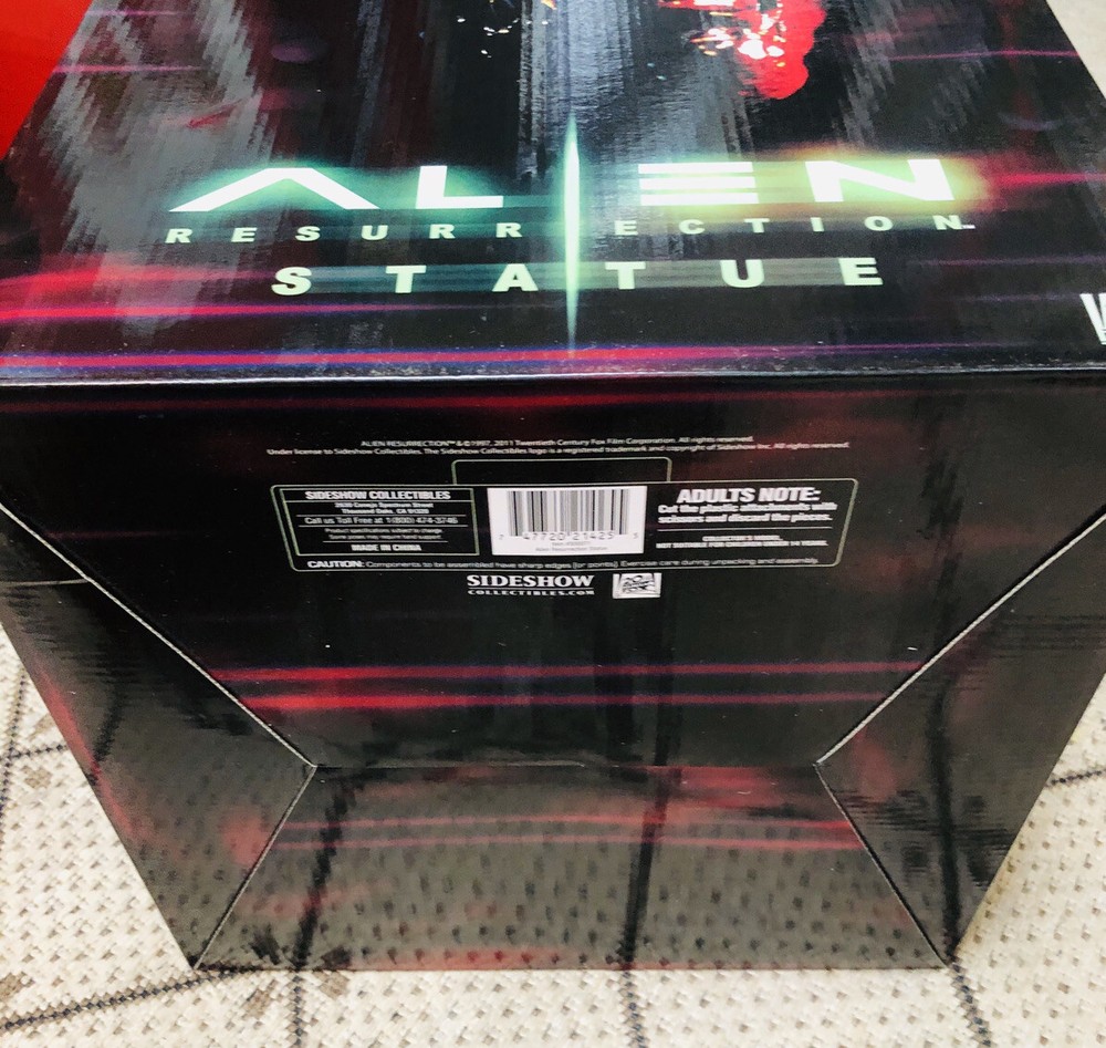 RARE SIDESHOW Giger NIB ALIEN RESURRECTION Alien Warrior Statue UNOPENED