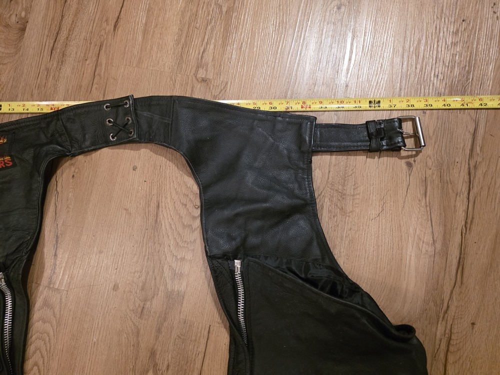 Hot Leathers Motorcycle Chaps Size Medium