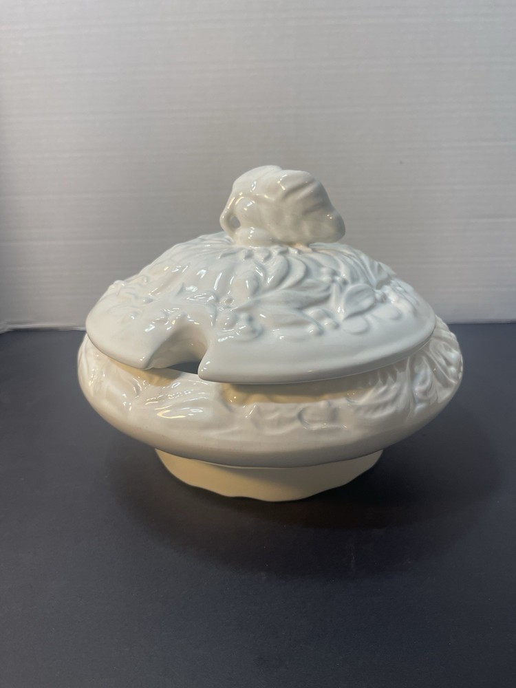 White Ceramic Covered Dish Bunny Knob Lid Easter Spring Serving Bowl Decor