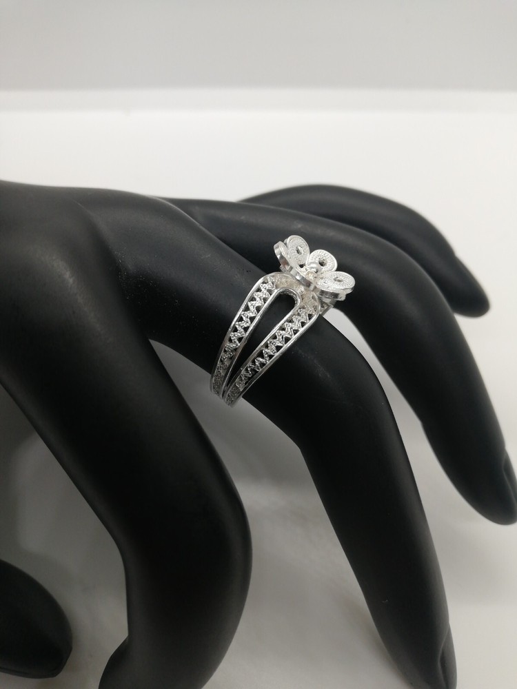 . 970 Solid Silver Women's Ring Size 7 Filigree New.