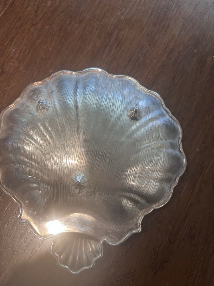Silverplate Sea Scallop Clam Shell Footed Candy Nut, Keys Trinket Dish