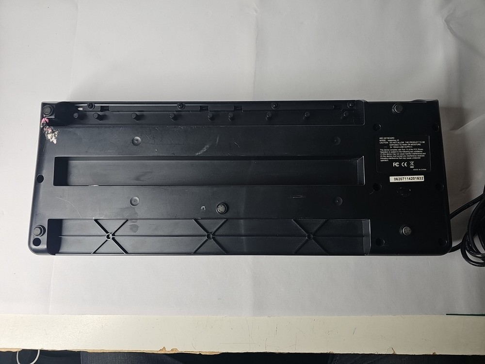 Acorn Masterkey 25 Key USB Midi Keyboard Controller - Tested