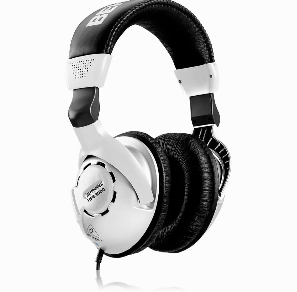 2 Behringer HPS3000 High-Performance Studio Over Ears Headphones
