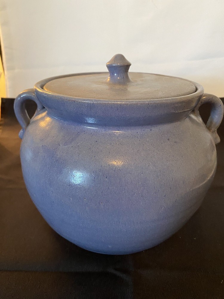 NEW Large Seagrove NC Lidded Casserole Dish - Blue